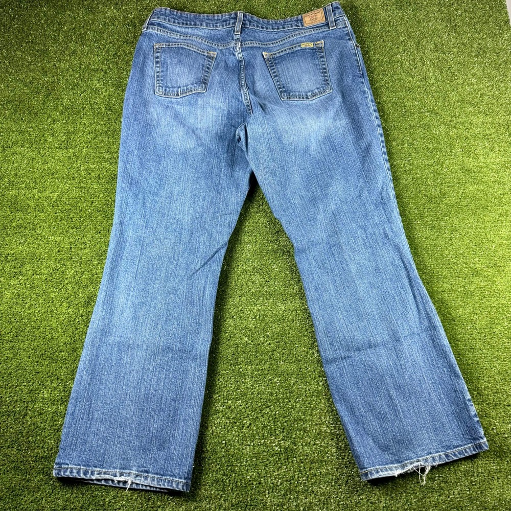 Levi Strauss Signature Womens 18 Short Mid Rise Bootcut Jeans Blue Denim 0710